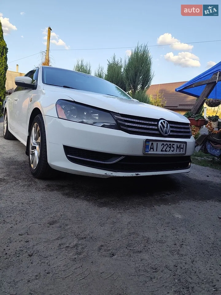 2013 Volkswagen Passat - мініатюра 24