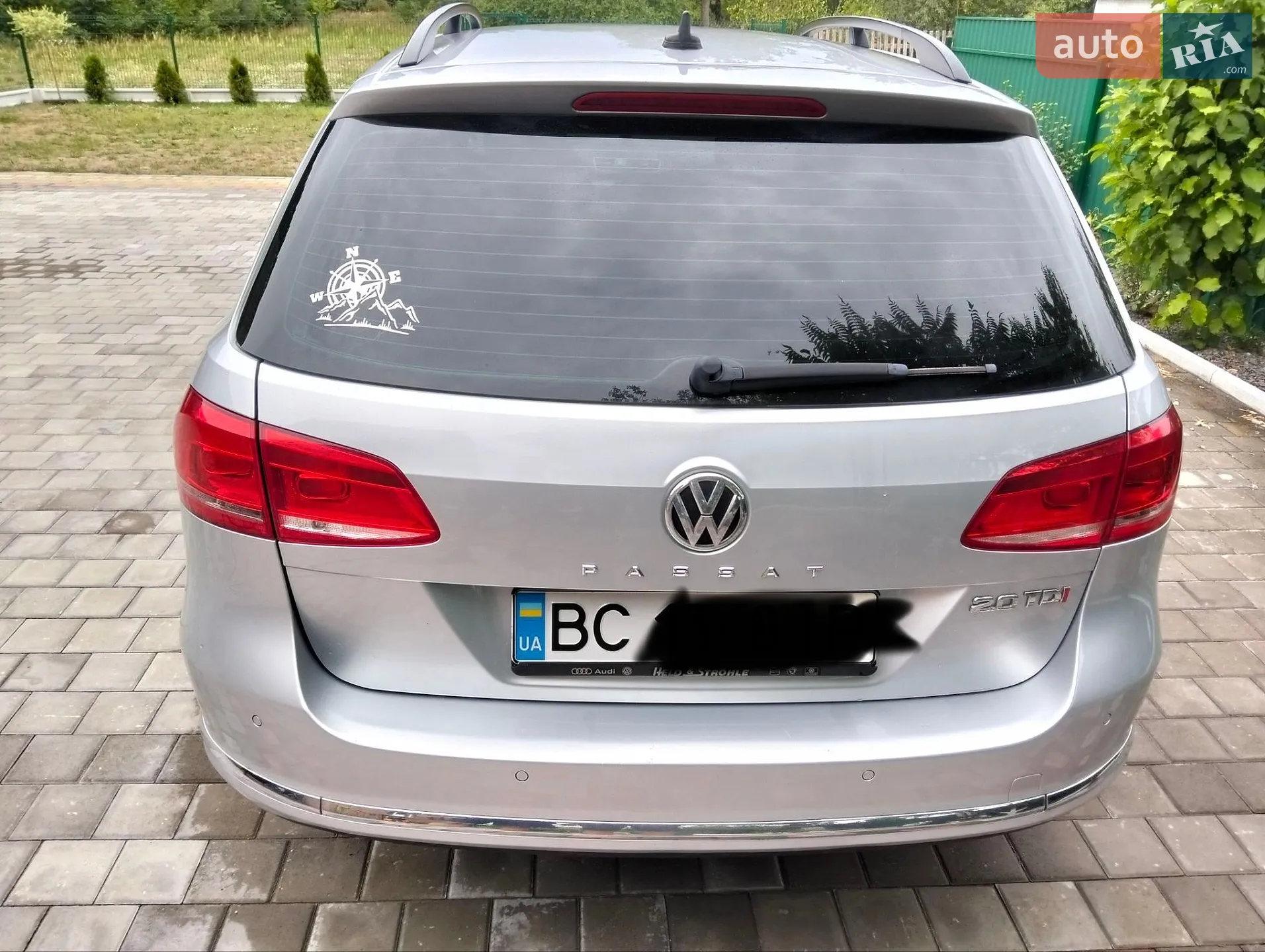 2012 Volkswagen Passat - мініатюра 3