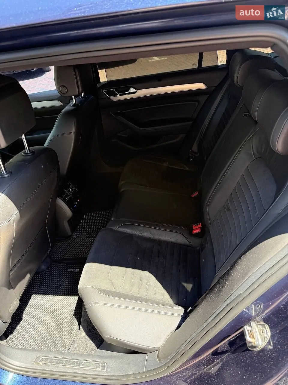 2015 Volkswagen Passat - мініатюра 27