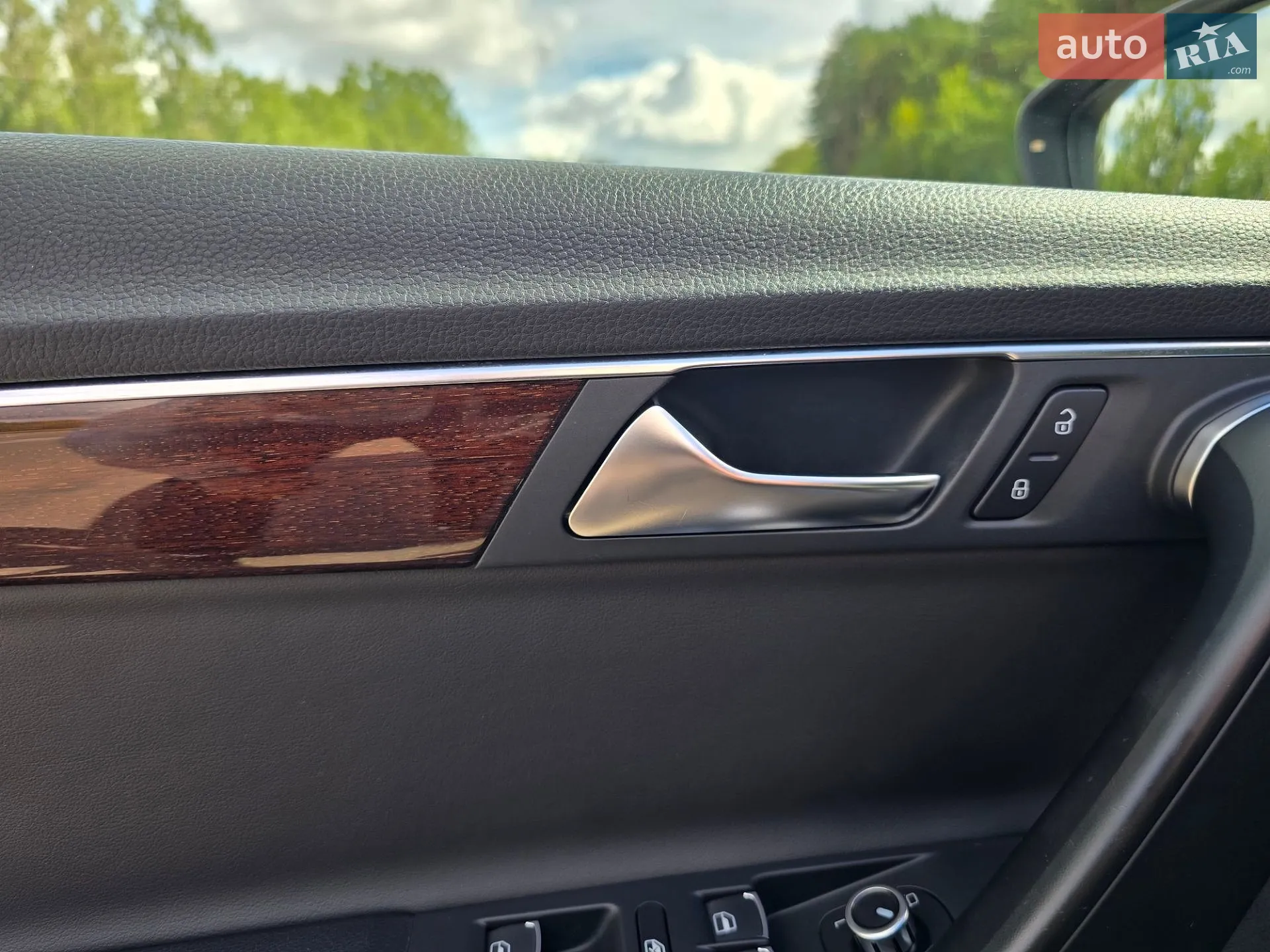 2011 Volkswagen Passat - мініатюра 23