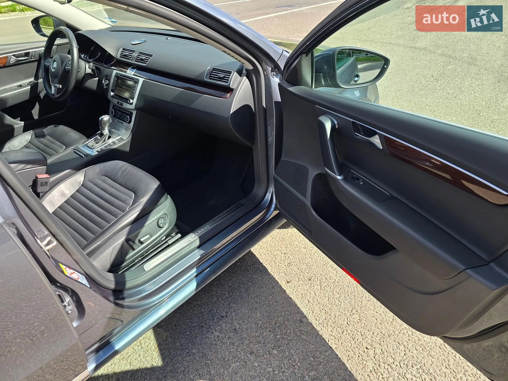 2011 Volkswagen Passat - мініатюра 42