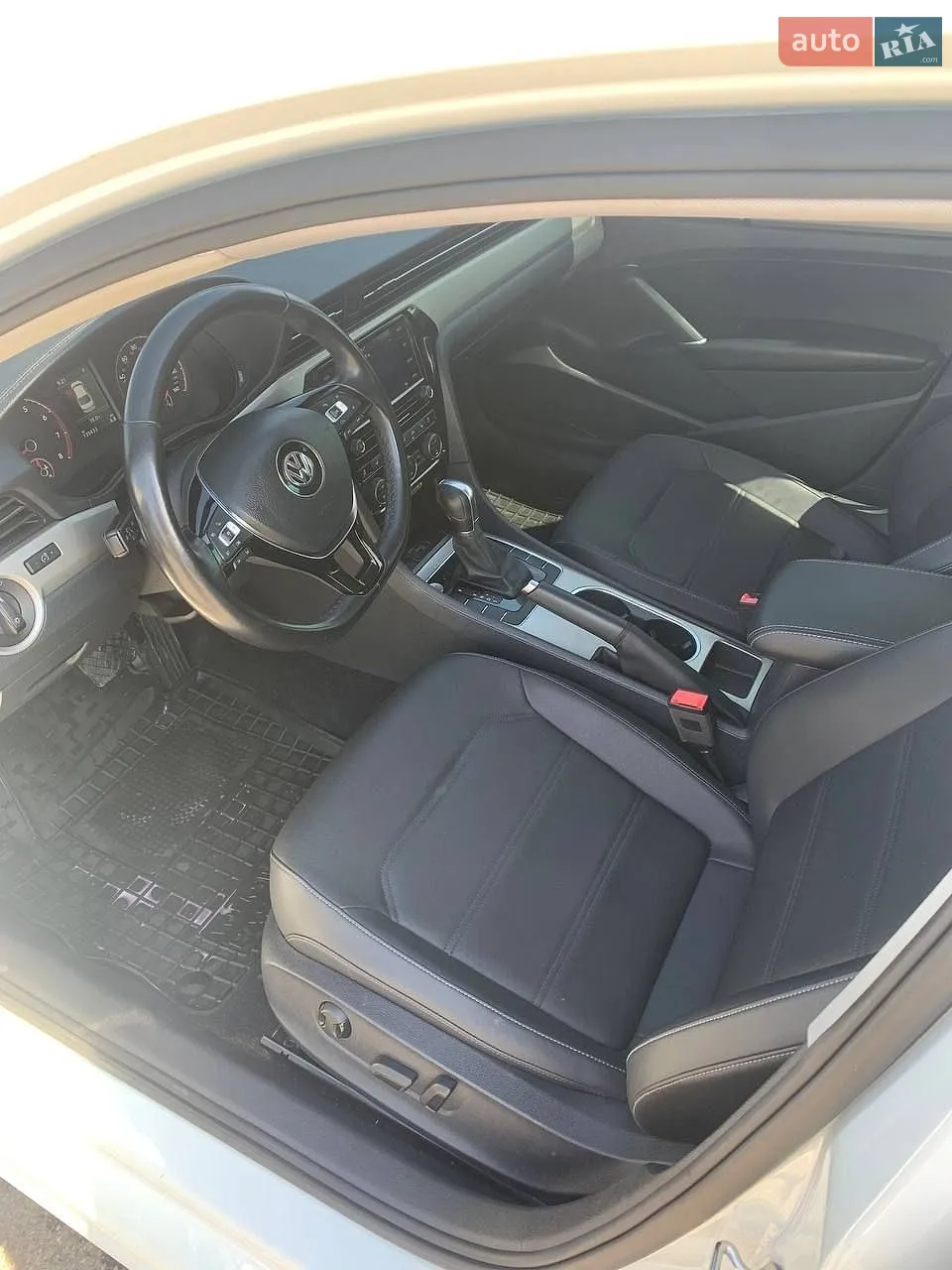 2019 Volkswagen Passat - мініатюра 9