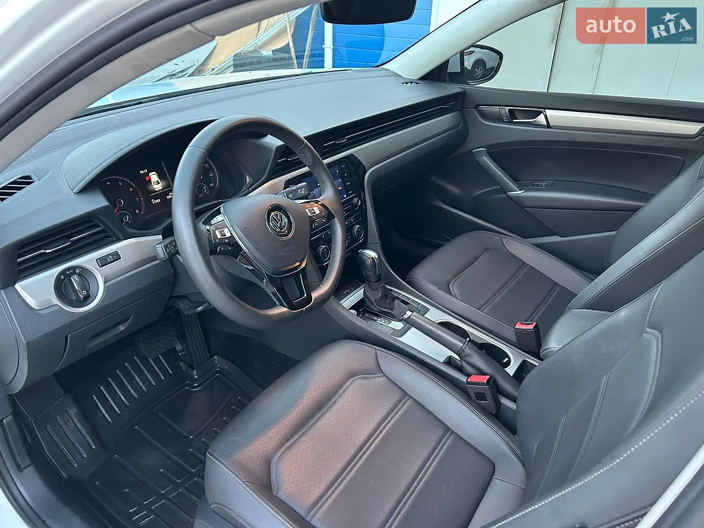 2022 Volkswagen Passat - мініатюра 14