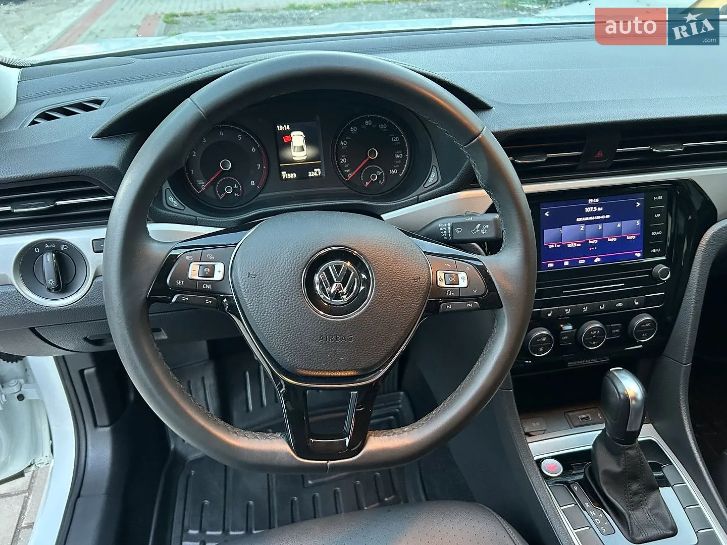 2022 Volkswagen Passat - мініатюра 19