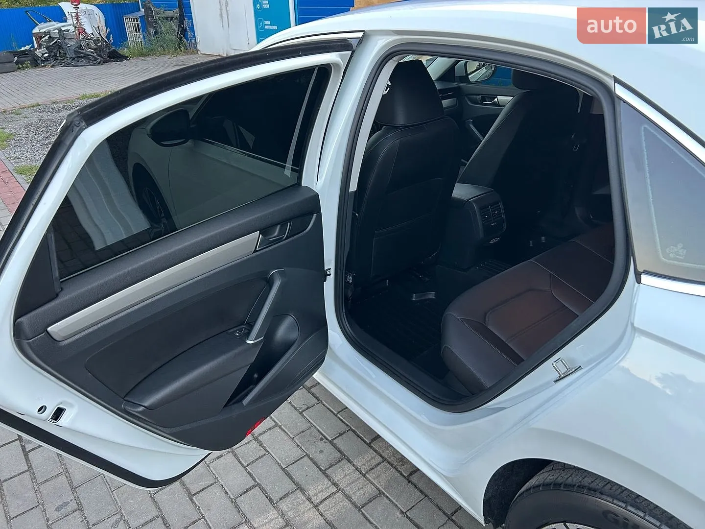 2022 Volkswagen Passat - мініатюра 23
