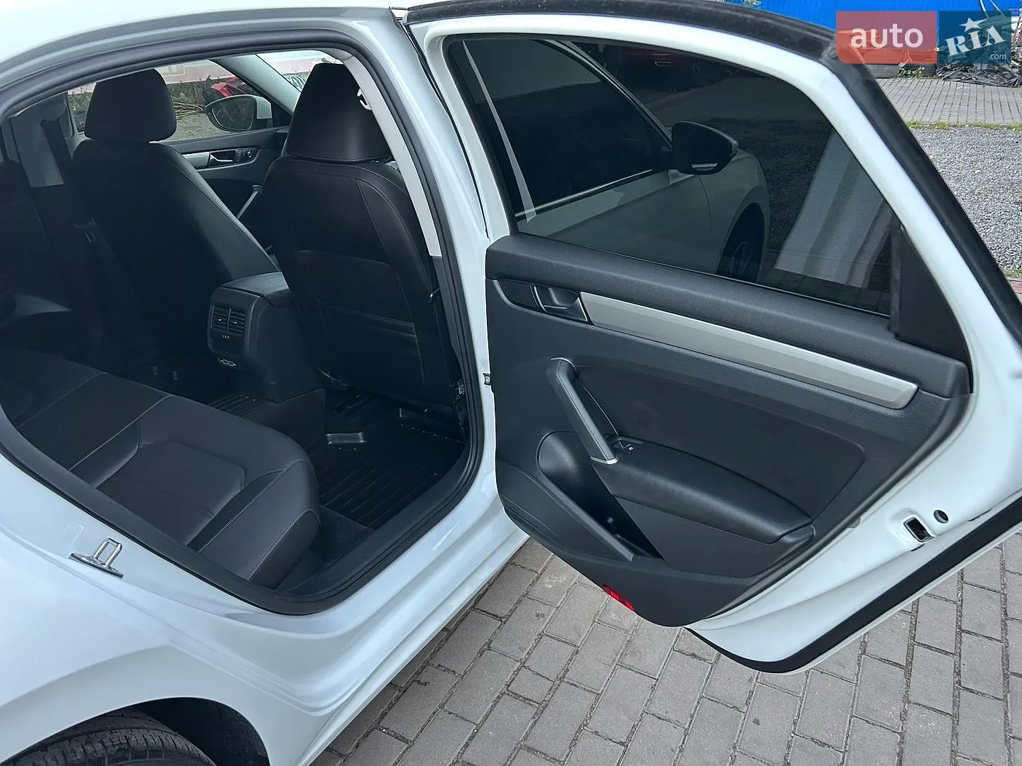 2022 Volkswagen Passat - мініатюра 30
