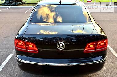 Седан Volkswagen Phaeton 2012 в Києві