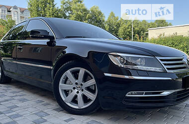 Седан Volkswagen Phaeton 2012 в Луцьку