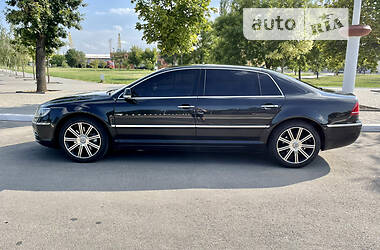 Седан Volkswagen Phaeton 2009 в Ізмаїлі