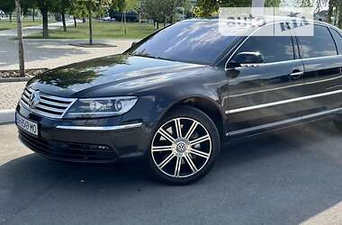 Седан Volkswagen Phaeton 2009 в Ізмаїлі