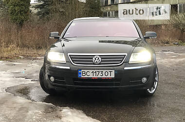 Седан Volkswagen Phaeton 2007 в Львове