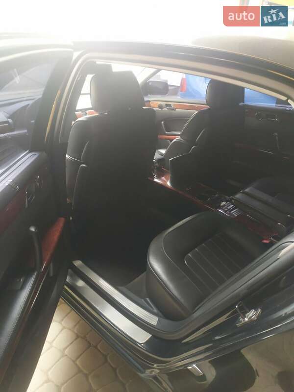 Седан Volkswagen Phaeton 2004 в Херсоне