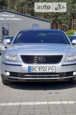 Седан Volkswagen Phaeton 2005 в Львове
