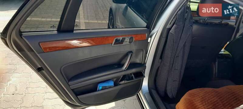 Седан Volkswagen Phaeton 2005 в Львове