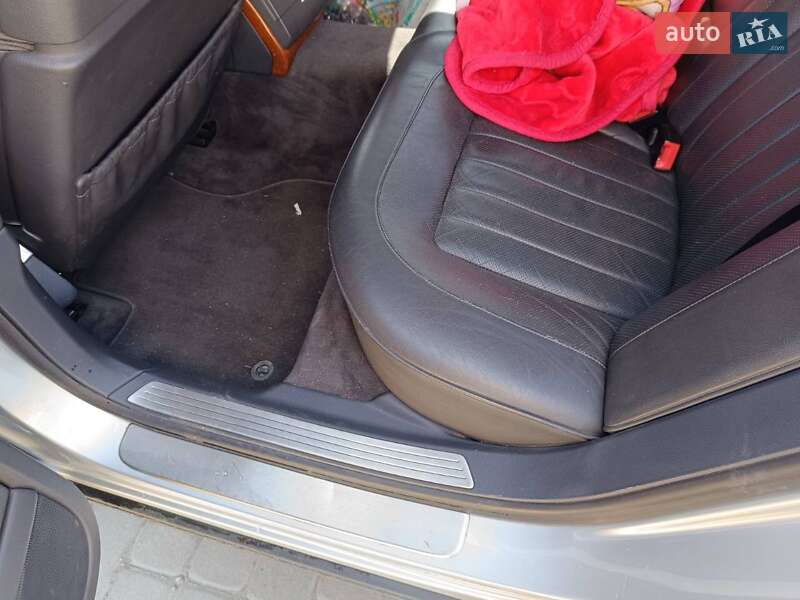Седан Volkswagen Phaeton 2009 в Глибокій