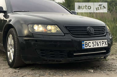 Седан Volkswagen Phaeton 2002 в Львове