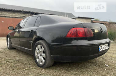 Седан Volkswagen Phaeton 2002 в Львове