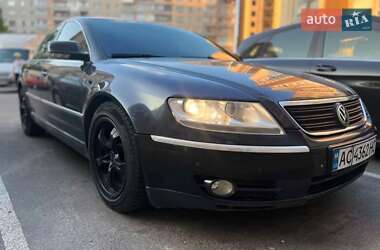 Седан Volkswagen Phaeton 2004 в Луцке