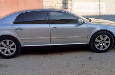 Седан Volkswagen Phaeton 2005 в Броварах