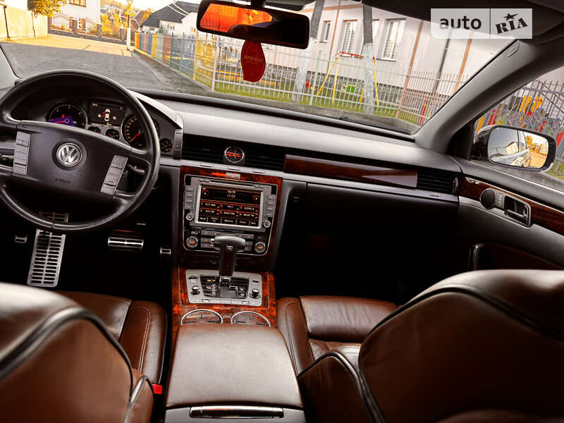 Седан Volkswagen Phaeton 2010 в Тячеві