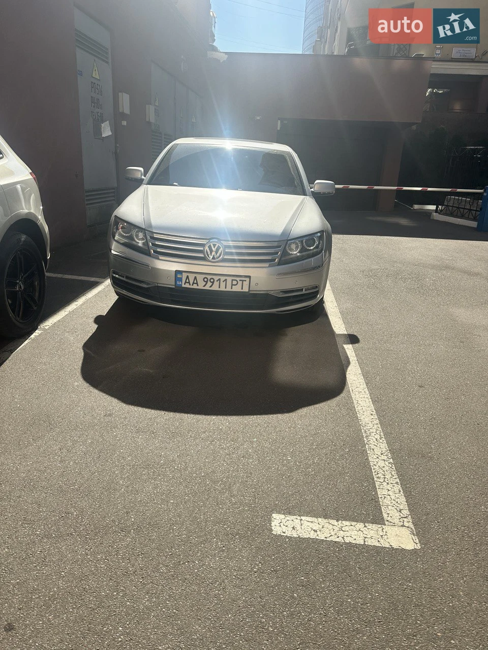 2010 Volkswagen Phaeton - мініатюра 25
