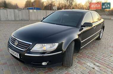 Седан Volkswagen Phaeton 2006 в Виннице