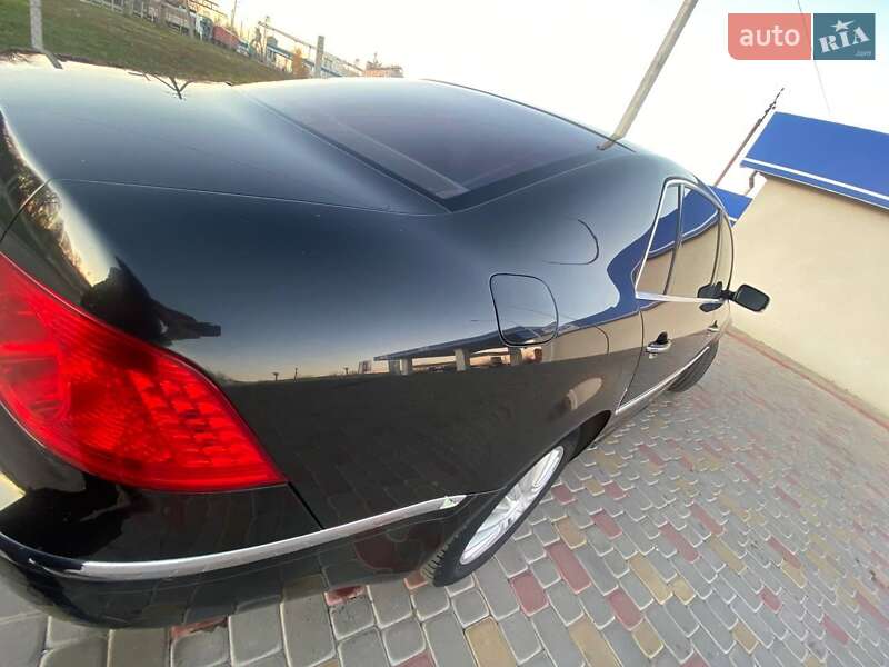 Седан Volkswagen Phaeton 2006 в Виннице