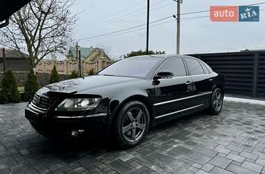 Седан Volkswagen Phaeton 2006 в Чернівцях