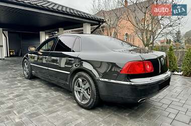 Седан Volkswagen Phaeton 2006 в Чернівцях