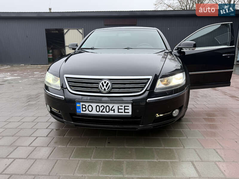Седан Volkswagen Phaeton 2005 в Бучаче