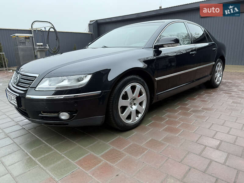 Седан Volkswagen Phaeton 2005 в Бучаче