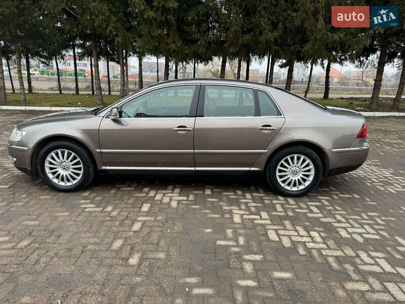 Седан Volkswagen Phaeton 2008 в Рівному