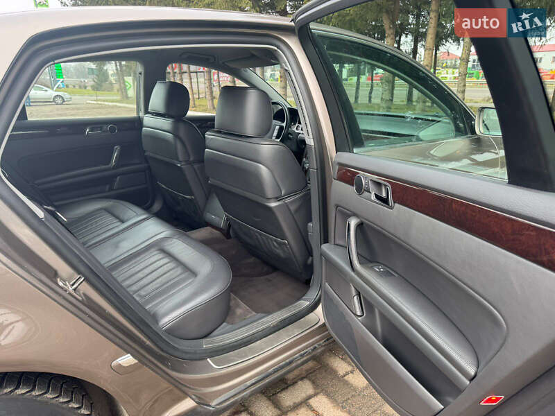 Седан Volkswagen Phaeton 2008 в Рівному