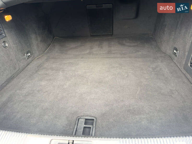 Седан Volkswagen Phaeton 2008 в Рівному