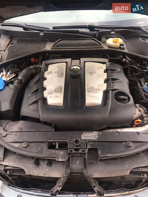 Седан Volkswagen Phaeton 2005 в Луцке