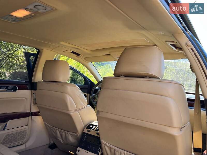 Седан Volkswagen Phaeton 2006 в Южноукраинске