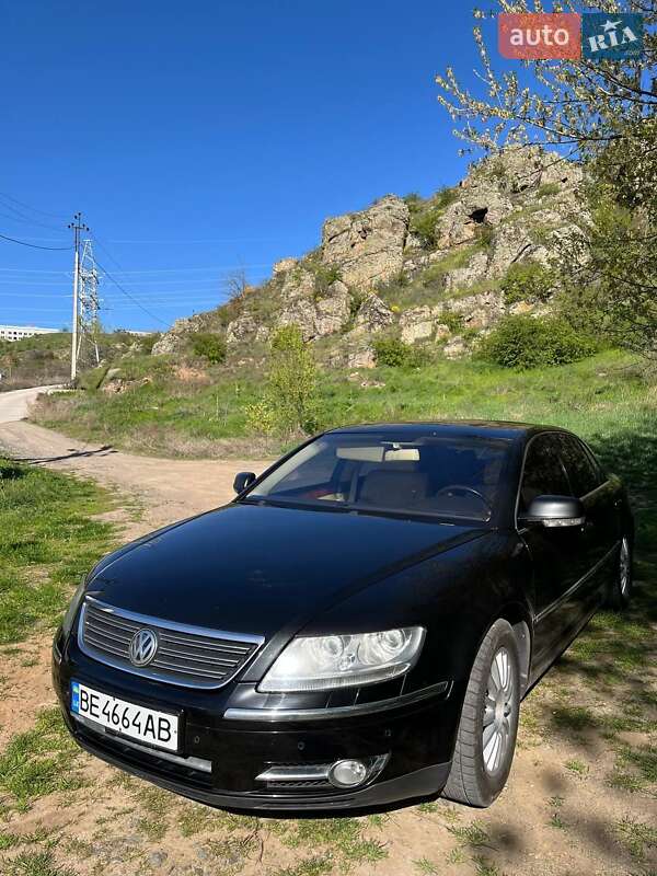 Седан Volkswagen Phaeton 2006 в Южноукраинске
