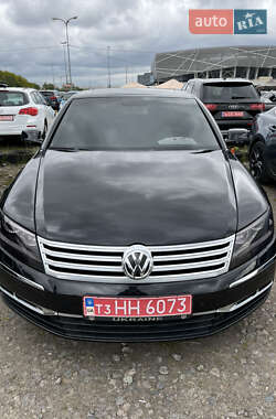 Седан Volkswagen Phaeton 2013 в Львове