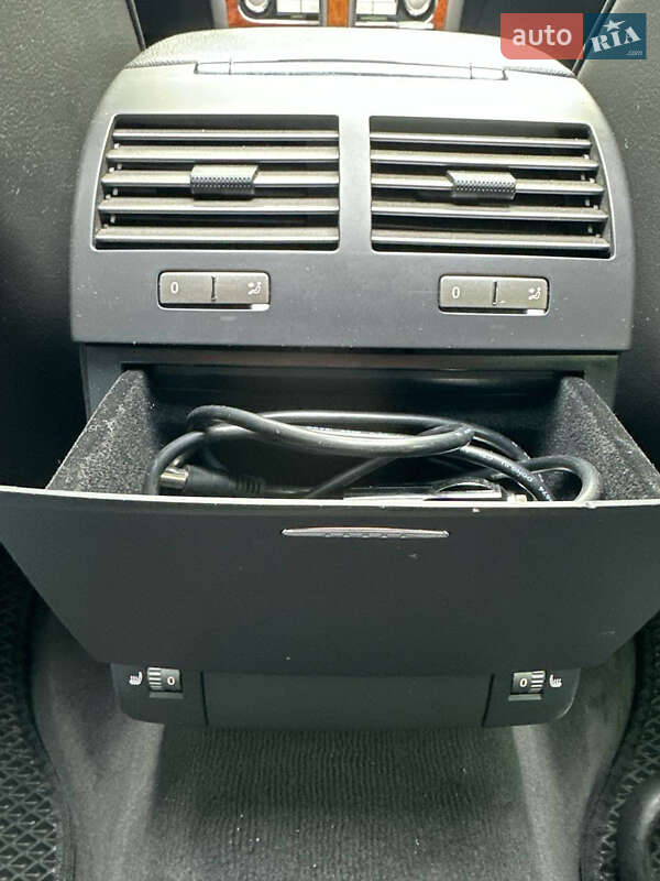 Седан Volkswagen Phaeton 2013 в Києві