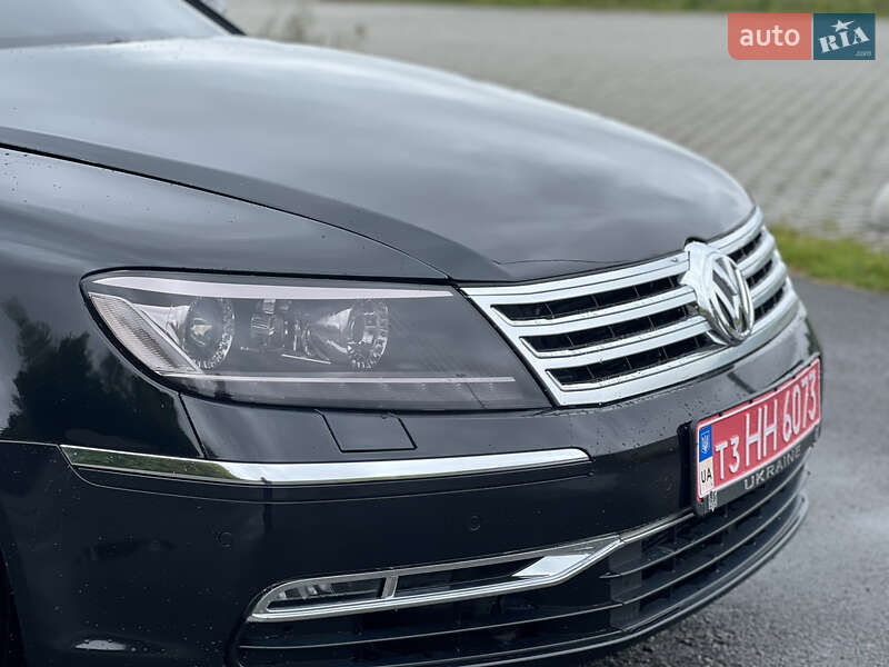 Седан Volkswagen Phaeton 2013 в Львові