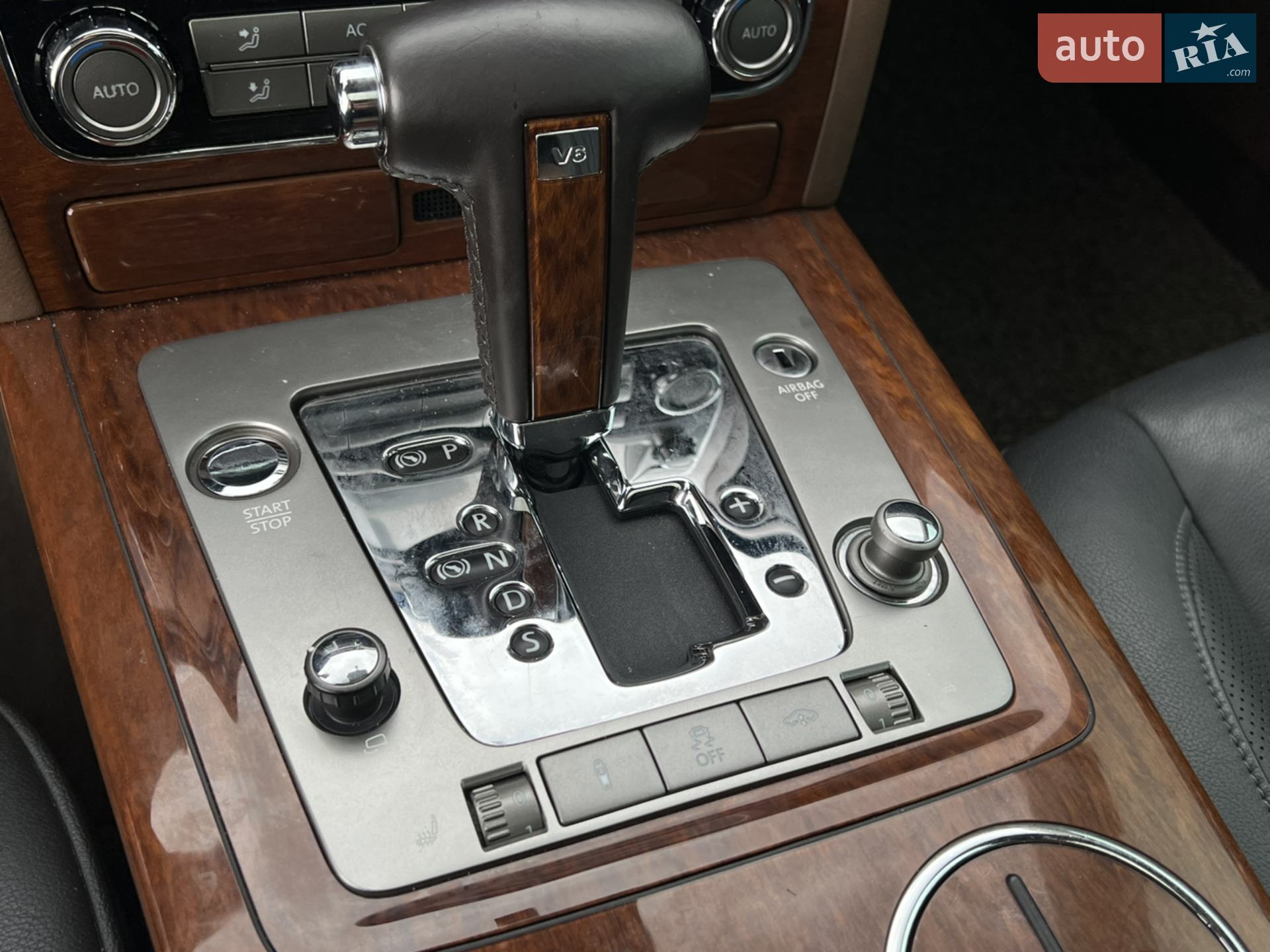 2013 Volkswagen Phaeton - мініатюра 62