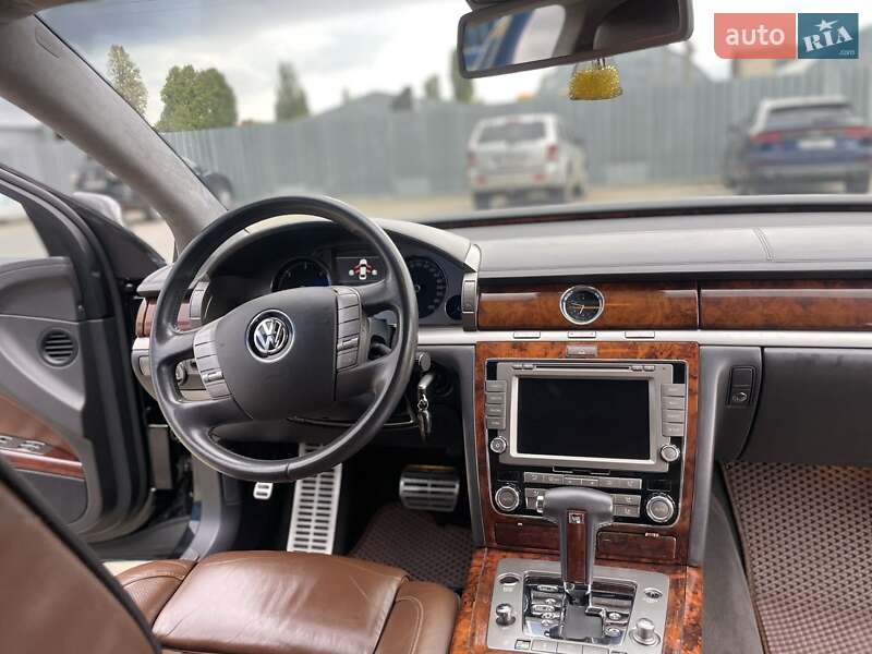 Седан Volkswagen Phaeton 2011 в Хмельницькому