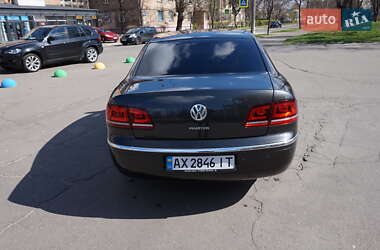 Седан Volkswagen Phaeton 2014 в 