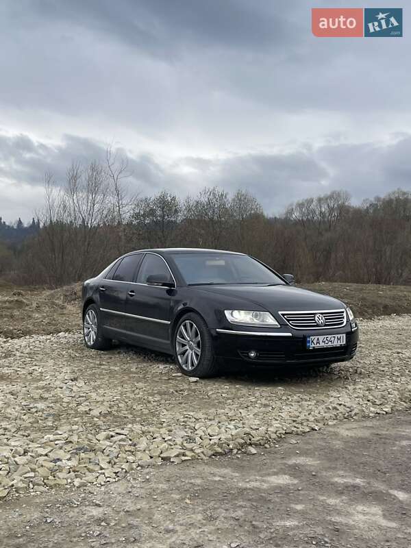 Седан Volkswagen Phaeton 2004 в 