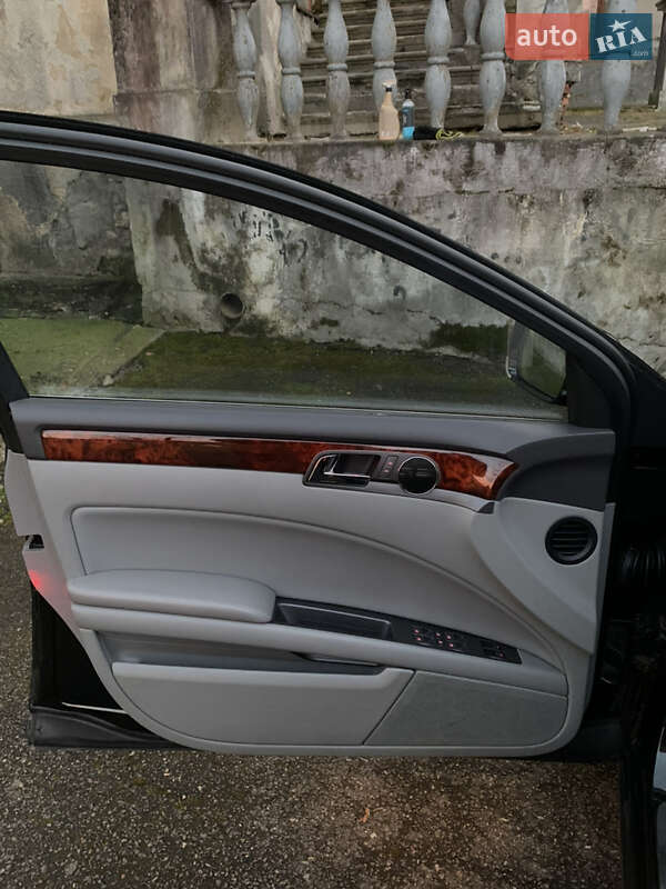 Седан Volkswagen Phaeton 2007 в Калуше