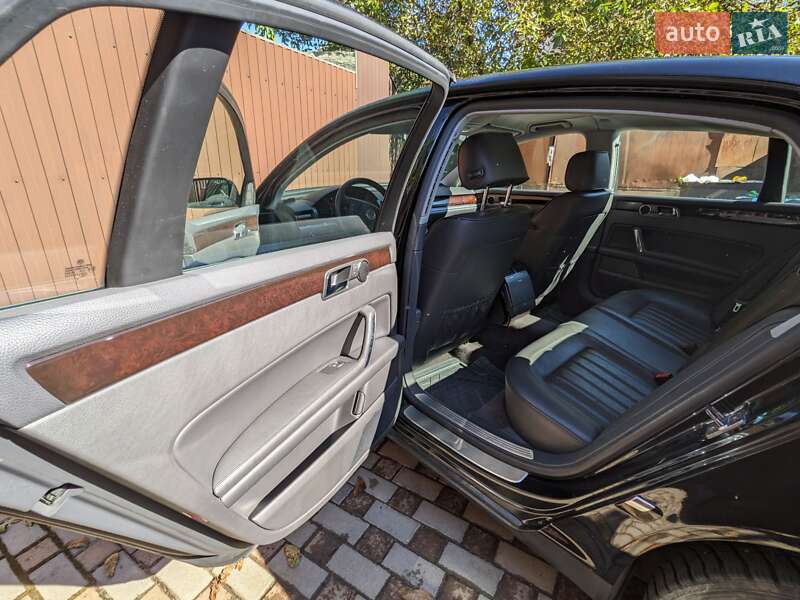 Седан Volkswagen Phaeton 2007 в Житомирі