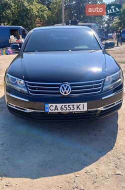 Седан Volkswagen Phaeton 2010 в Умані