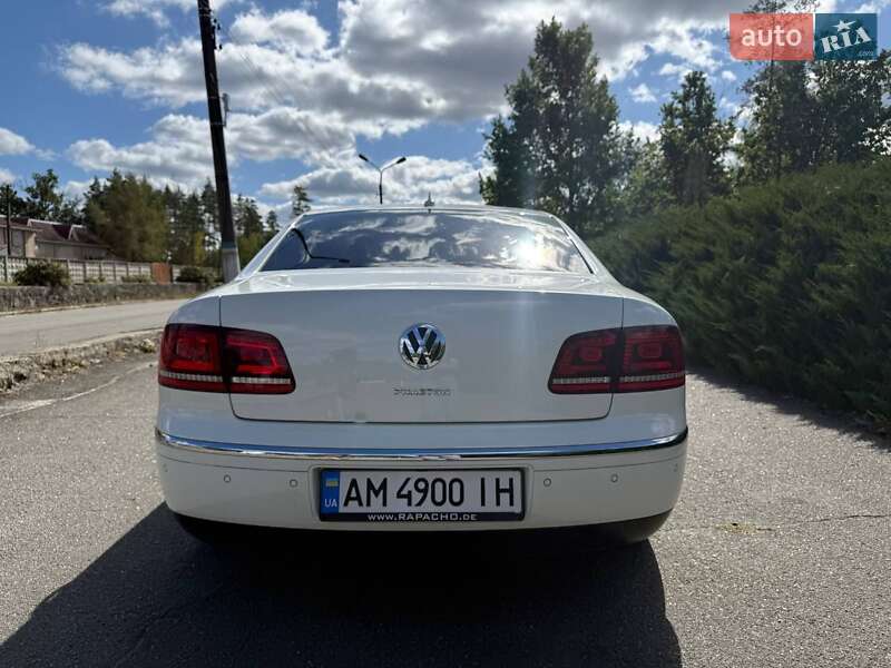 Седан Volkswagen Phaeton 2009 в Малине