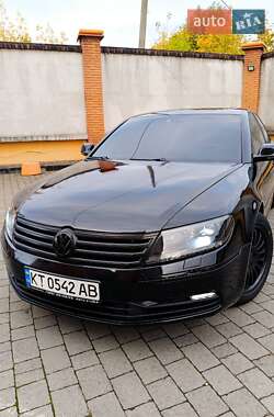 Седан Volkswagen Phaeton 2012 в Пядиках