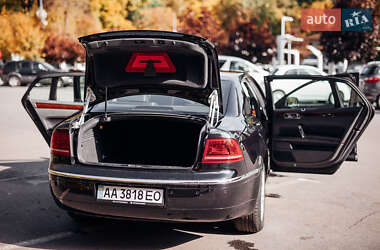 Седан Volkswagen Phaeton 2012 в 